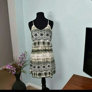 ❣️LAST ONE❣️Emerald Green and Ivory Tyed Dye Dress